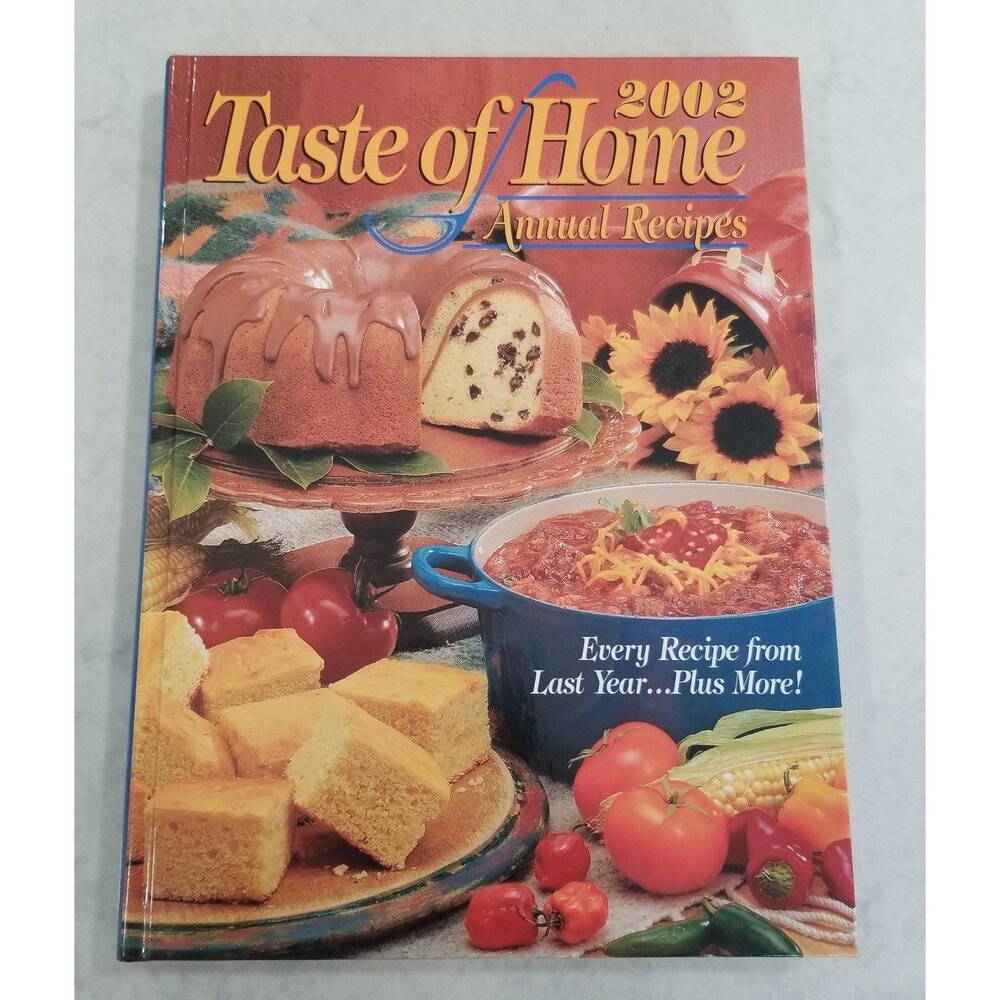 Taste of Home 2002 Annual Recipes hardcover cookbook